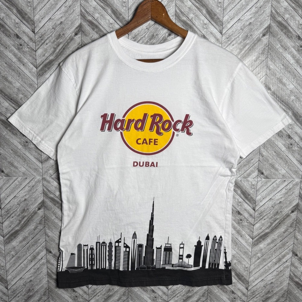 Hard Rock Cafe Dubai White Graphic T-Shirt Mens Medium Skyline Cityscape Cotton